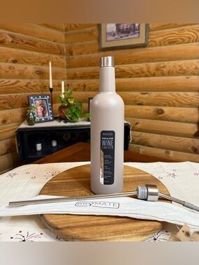 MOCHA Brumate 25oz WINESULATOR Insulated Wine Canteen & Infinity STRAW